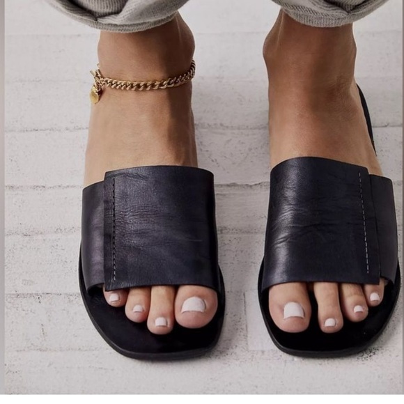 Free People Shoes - Free People Verona Slide Sandals Black Suede Leather Topstitch Detail Size 38.5